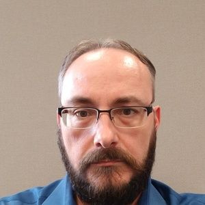 Meet your Posher, Tom